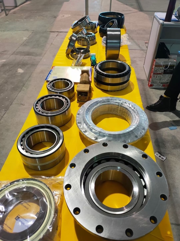 หมุนม้วนกระบอก BS226539V ขนาดหมุน 38x83x25.4mm BS226539V 2NR หมุนม้วนกระบอก