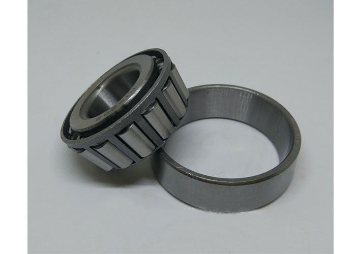 แบริ่งลูกกลิ้งเรียว 30318 พร้อมกรงเหล็กสำหรับรถยนต์ High Speed ​​Stainless ขนาด 90*190*46.5mm
