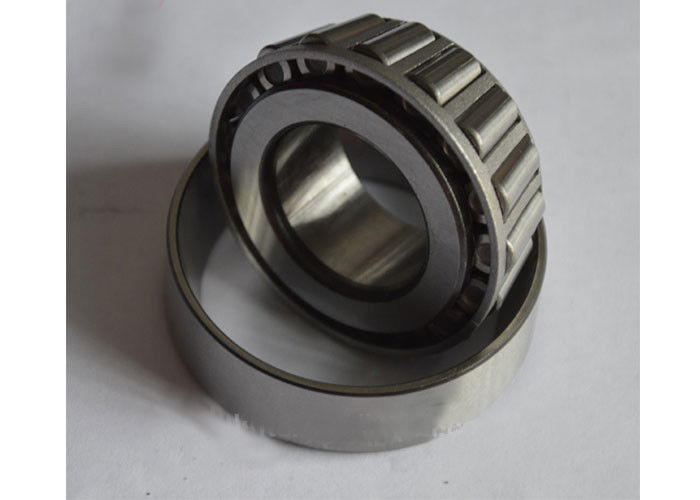แบริ่งลูกกลิ้งเรียว 30318 พร้อมกรงเหล็กสำหรับรถยนต์ High Speed ​​Stainless ขนาด 90*190*46.5mm