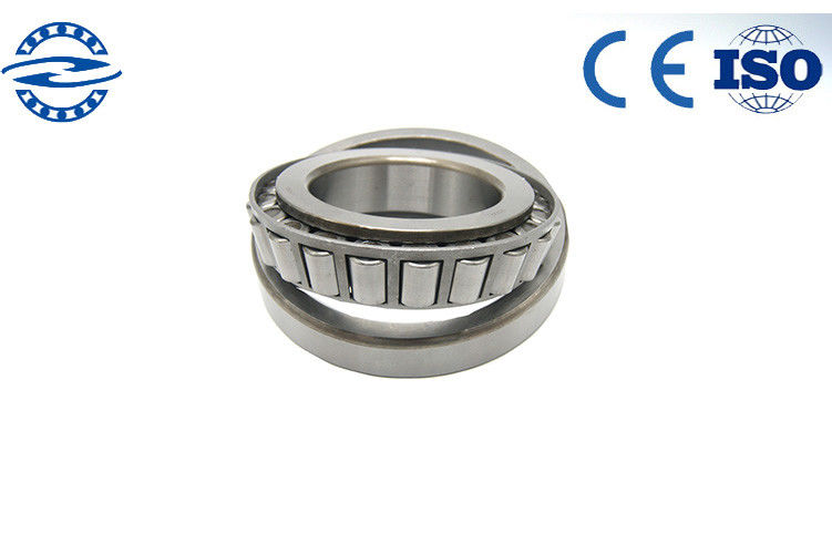 ความแม่นยำสูง P0 P6 แบริ่งลูกกลิ้งเรียวสีเงินจำนวน 30205 25 * 52 * 16.5 mm