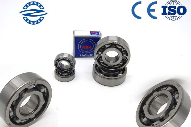การสั่นสะเทือนต่ำ Chrome Steel เปิดแบริ่งบอลร่องลึก 6303 สำหรับรถยนต์ 17 * 47 * 14MM