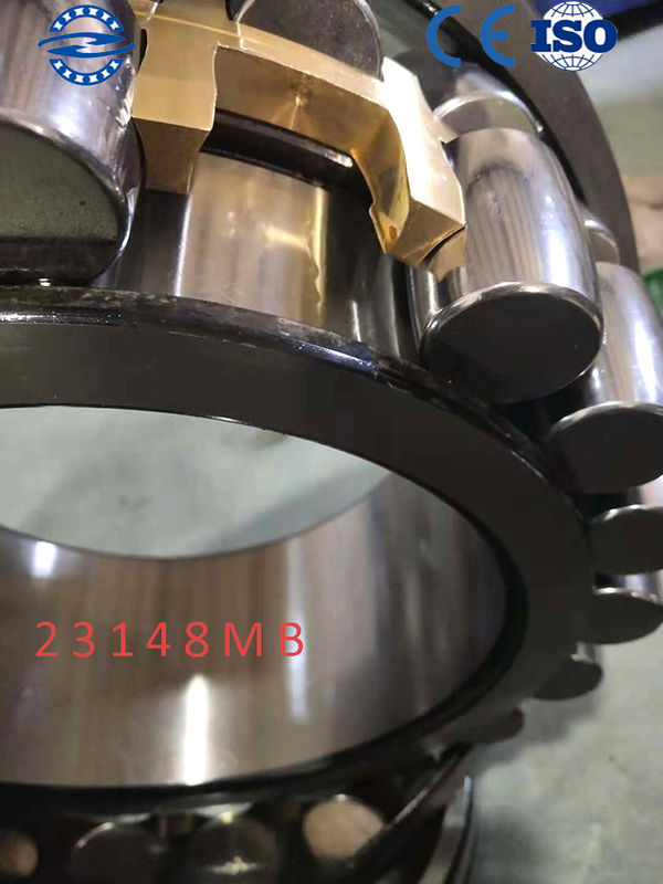 แบริ่งลูกกลิ้งทรงกลมกรงทองเหลือง 23148 ​​W33 / MB Parallel Bore Type 240 * 400 * 128MM